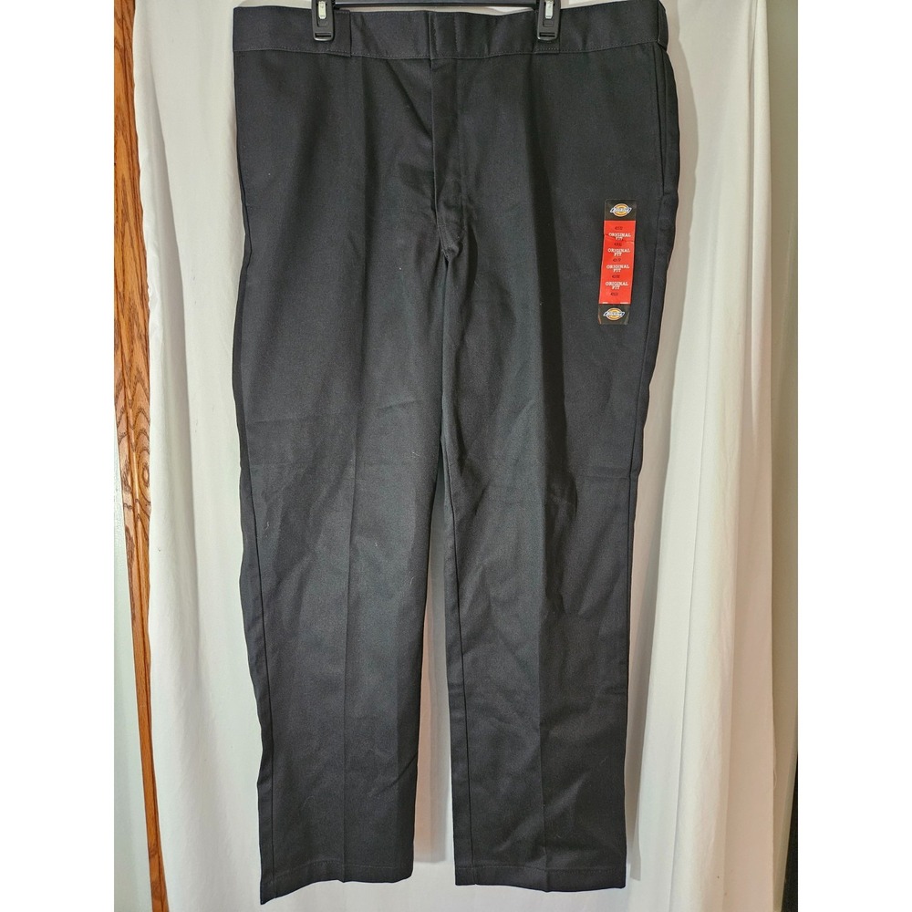 NWT Dickies Men's Pants 874 Original Fit, Size 42x32